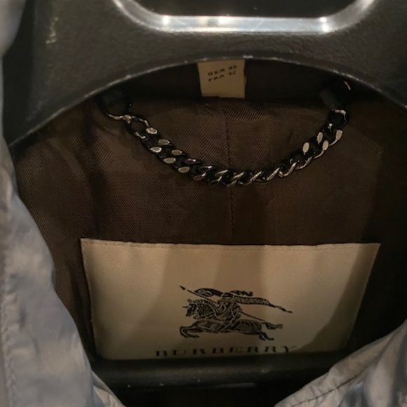 Burberry Shimmery  Puffer Jacket - Picture 3 of 8